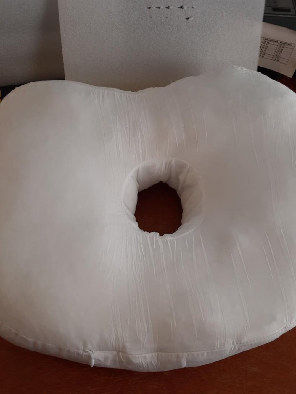 NEW ! Silky Ear Piercing Donut Pillow Ear Pain Relief White 17x14